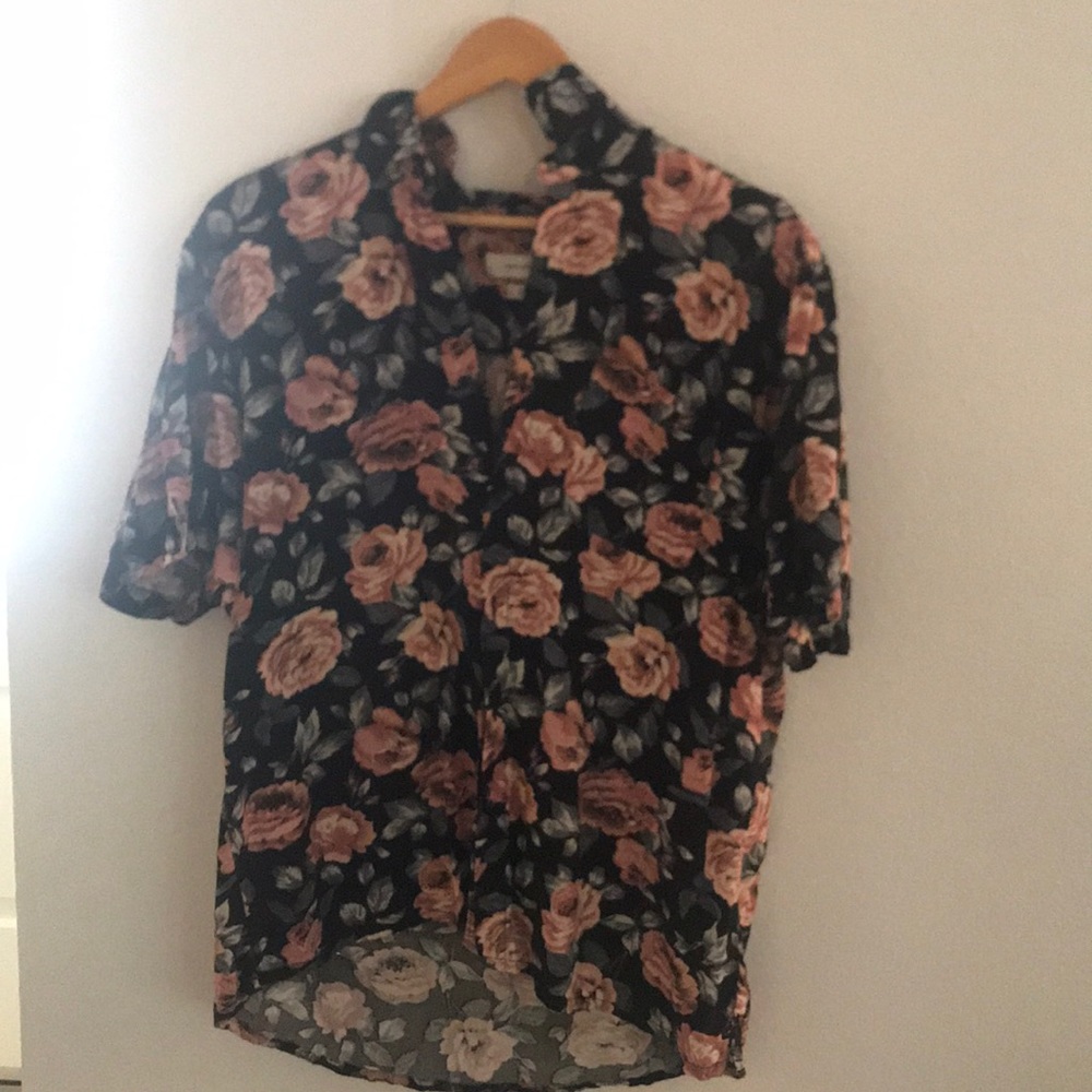 Black Floral Buttondown